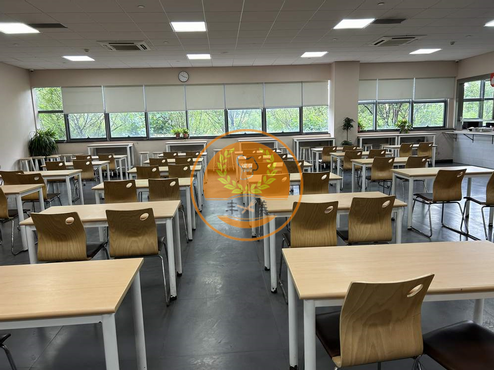 就餐環(huán)境 就餐環(huán)境